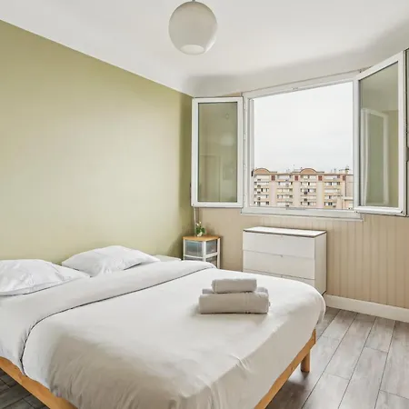 아파트 Chic And Comfortable Apart Downtown *